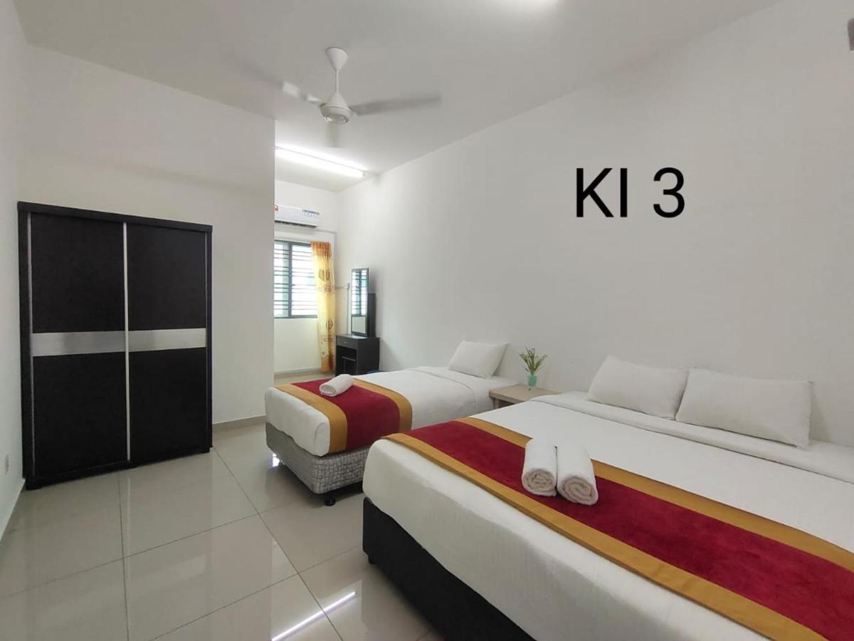 Karak Indah Homestay Habitación foto